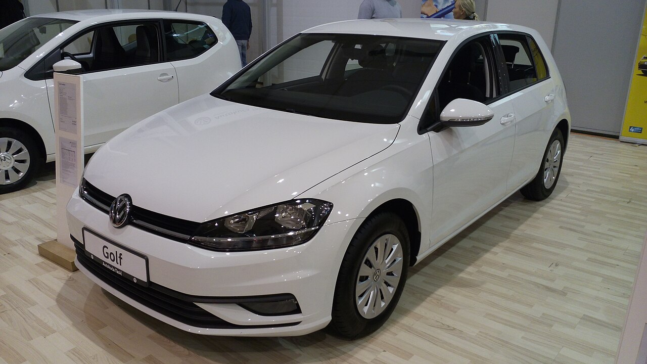 VW Golf 7 1.6 TDI Business 2017, bianca
